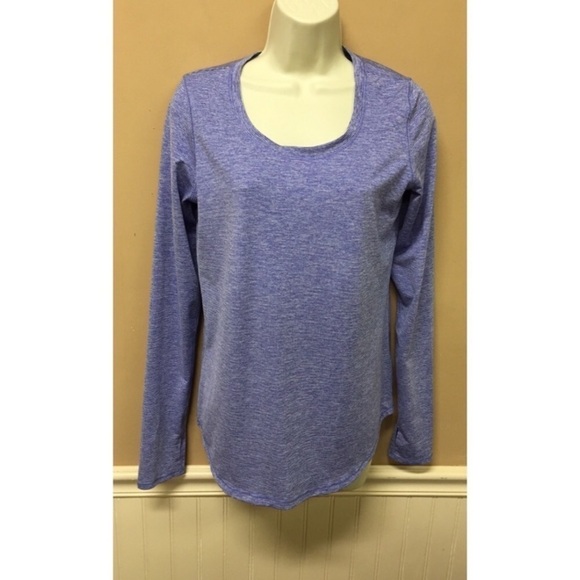 IZOD Athletic Style Long Sleeve Shirt Size Small - Picture 1 of 5